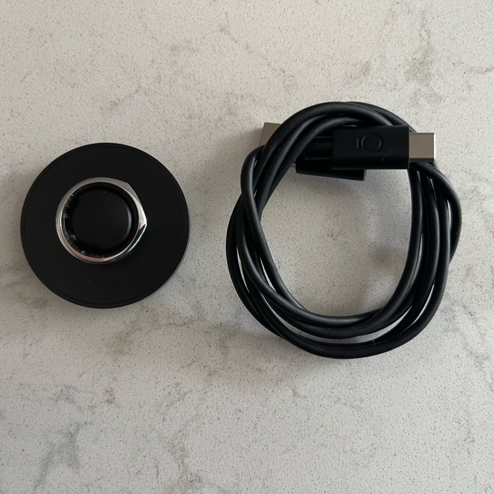 Oura Ring Silver Heritage size 8